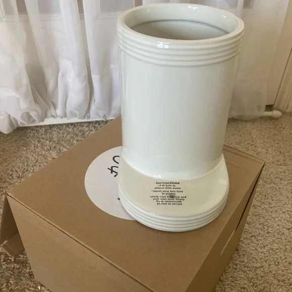 Nora Fleming Kitchen Utilities Holder - Picture 2 of 7